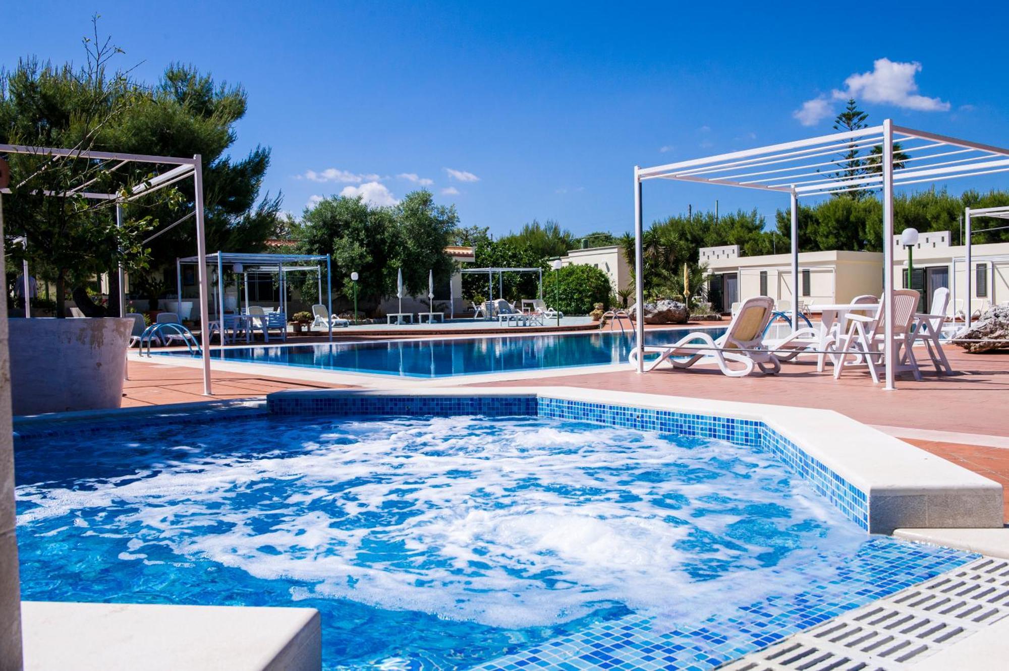 Villa Lamandia Монополи Экстерьер фото